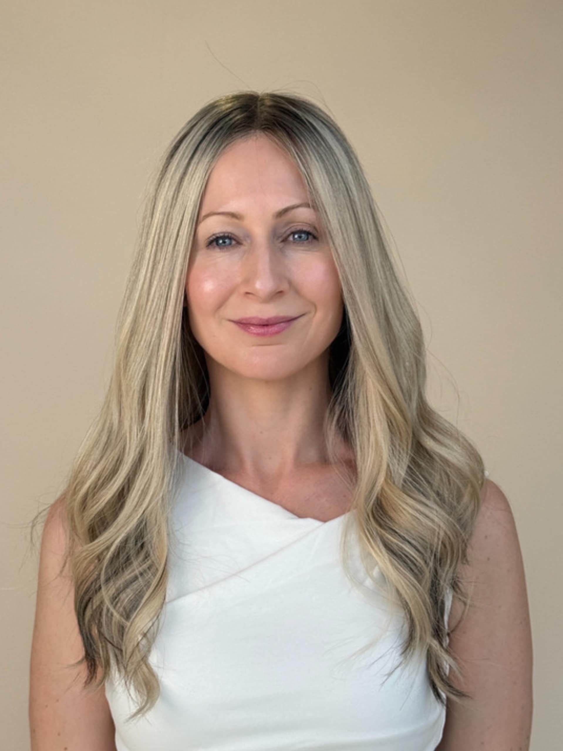 Candy 20″ Blonde Human Hair Wig (Main) Candy 20" | Blonde Human Hair Wig - Image 1